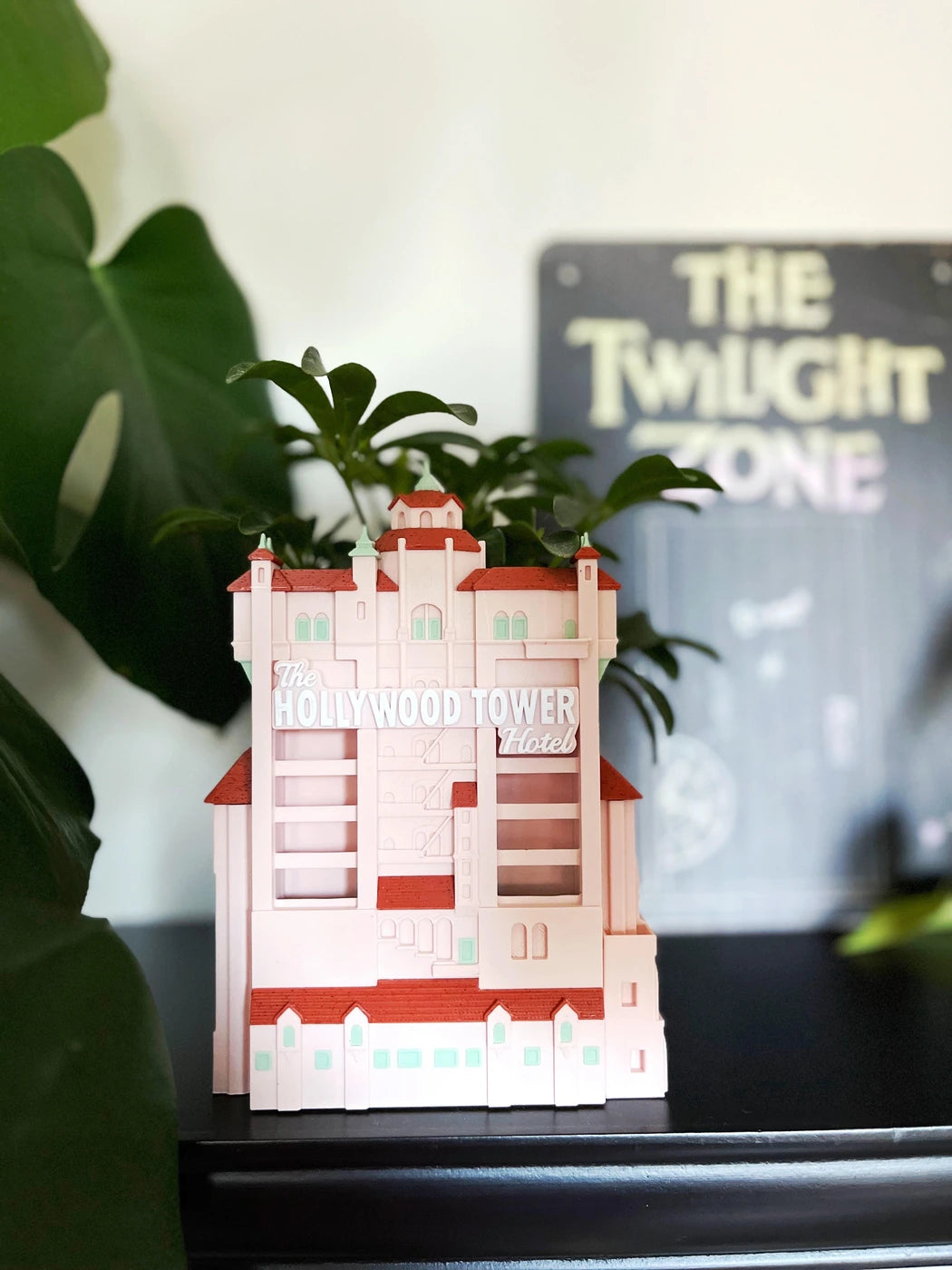 Hollywood Hotel Planter